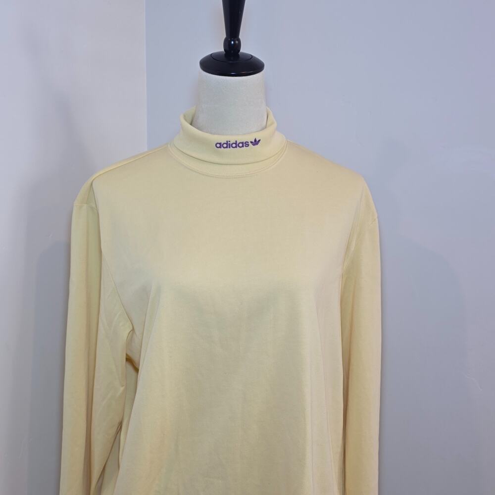 Adidas Vintage Style Streetwear Sweatshirt Large Embroidered Logo Oversized